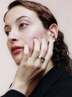 Continuum Ring