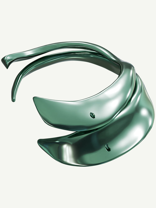 Haelyn Necklace in Emerald Green, detail product view |Color:Emerald Green