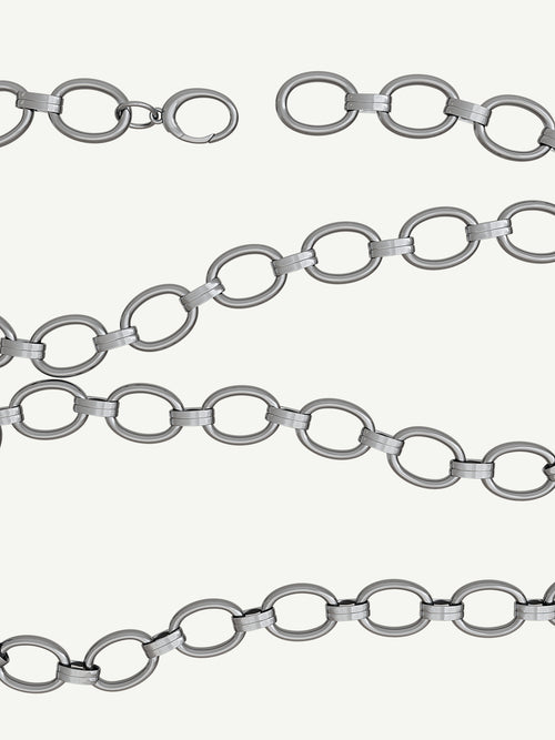 Lull Necklace in Silver, detail product view |Color:Silver