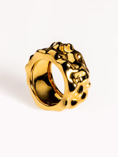 Undulation Ring in Gold, angled product view |Color:Gold|Card:Primary
